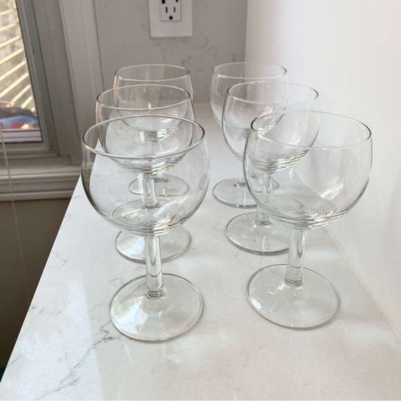 6oz Wine Glasses - Picture 2 of 4